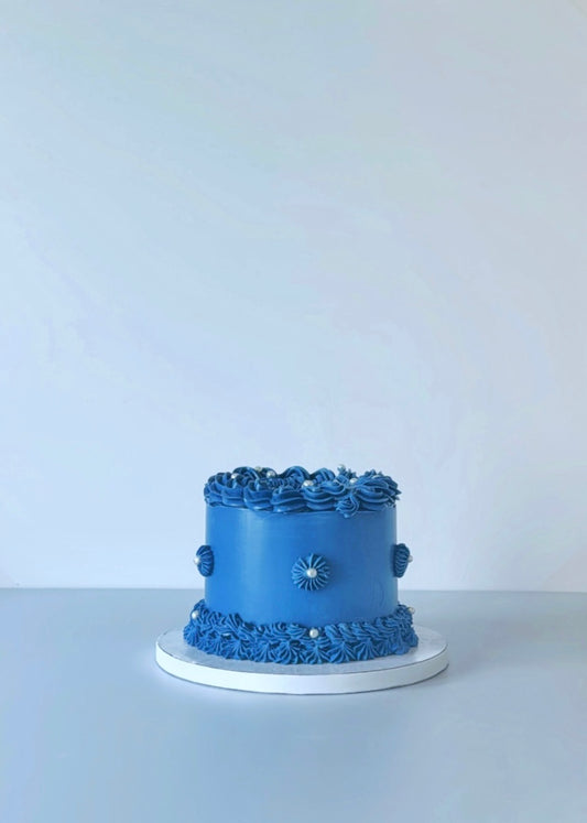 Royal Blue Vintage Pearl Cake
