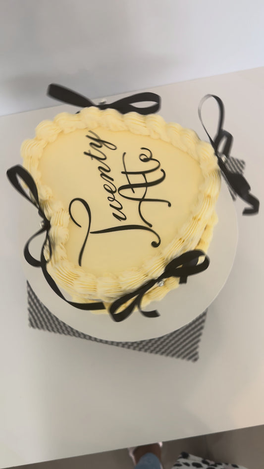 Vintage Cake